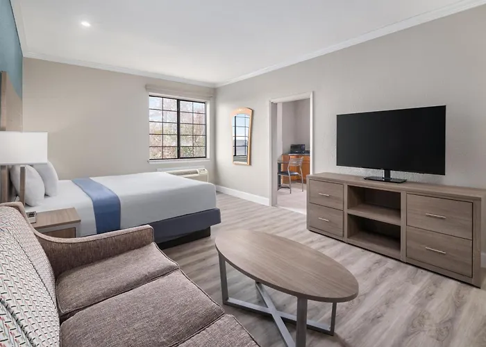 Melrose @ Seabrook, BW Signature Collection By Best Western
